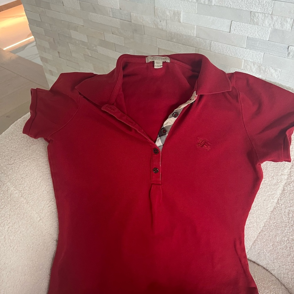 Burberry polo shirt ( authentic )